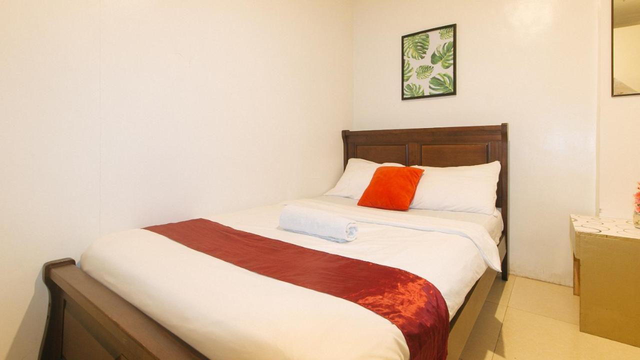 Nearest Hostel Pasay City By Reddoorz Buitenkant foto